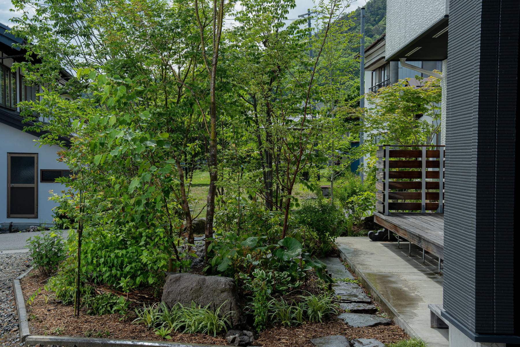 目を喜ばせる美しい庭です